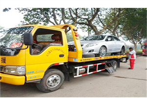 梁园区附近24小时汽车拖车服务热线